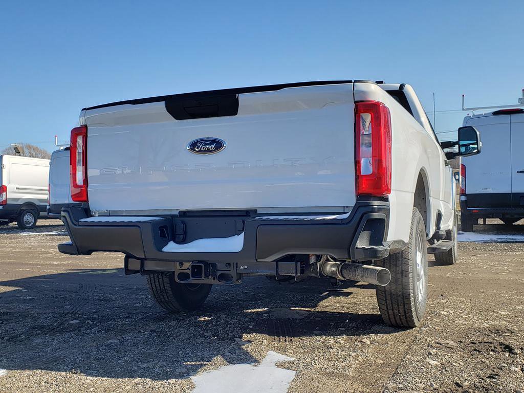 New 2026 Ford F250 XL RWD image 3