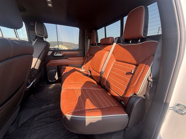 Used 2026 GMC Sierra 3500 Denali Ultimate w/ LPO, GMC Protection Package AWD/4WD image 10