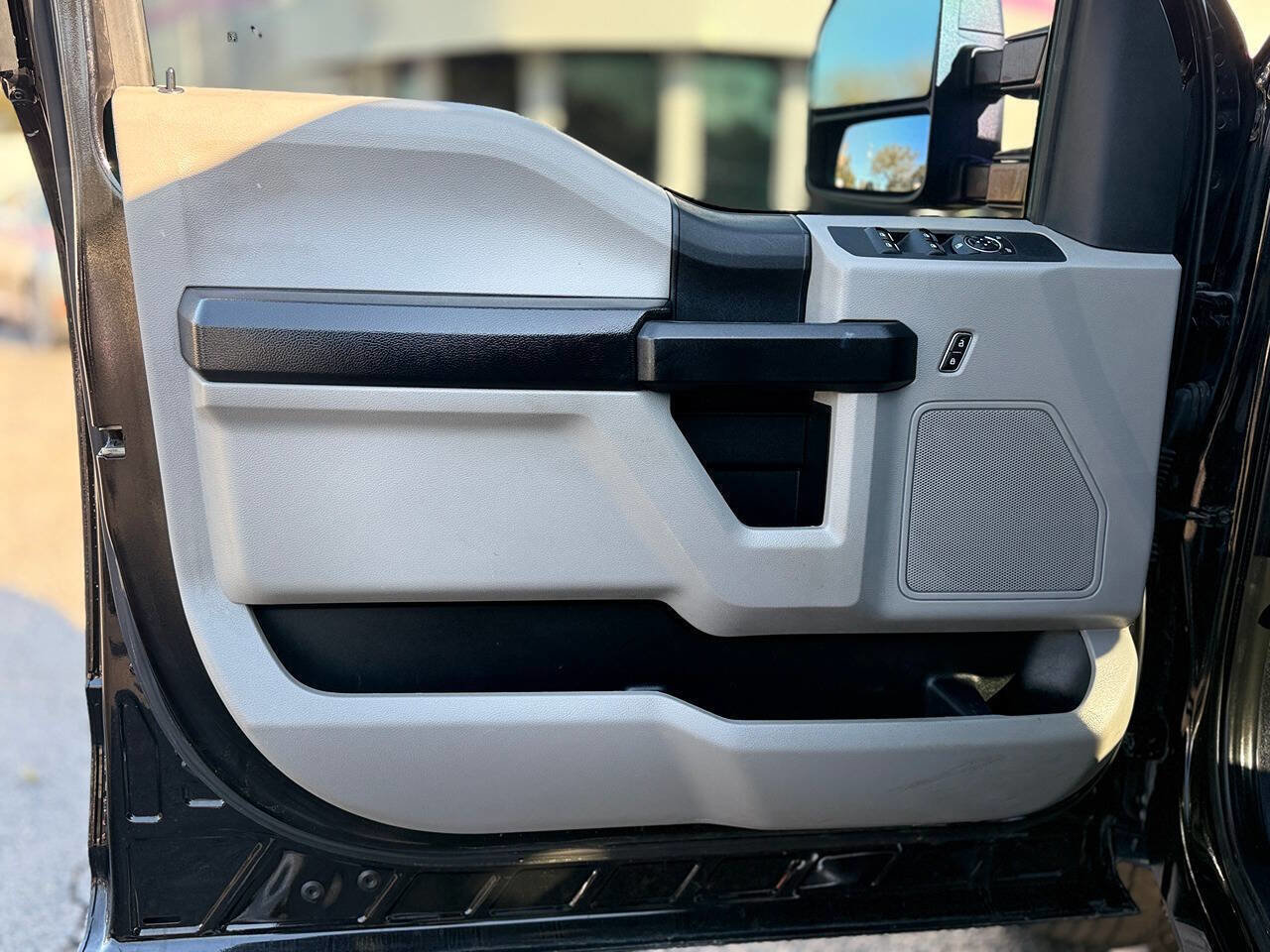 Used 2020 Ford F350 XL w/ STX Appearance Package image 12