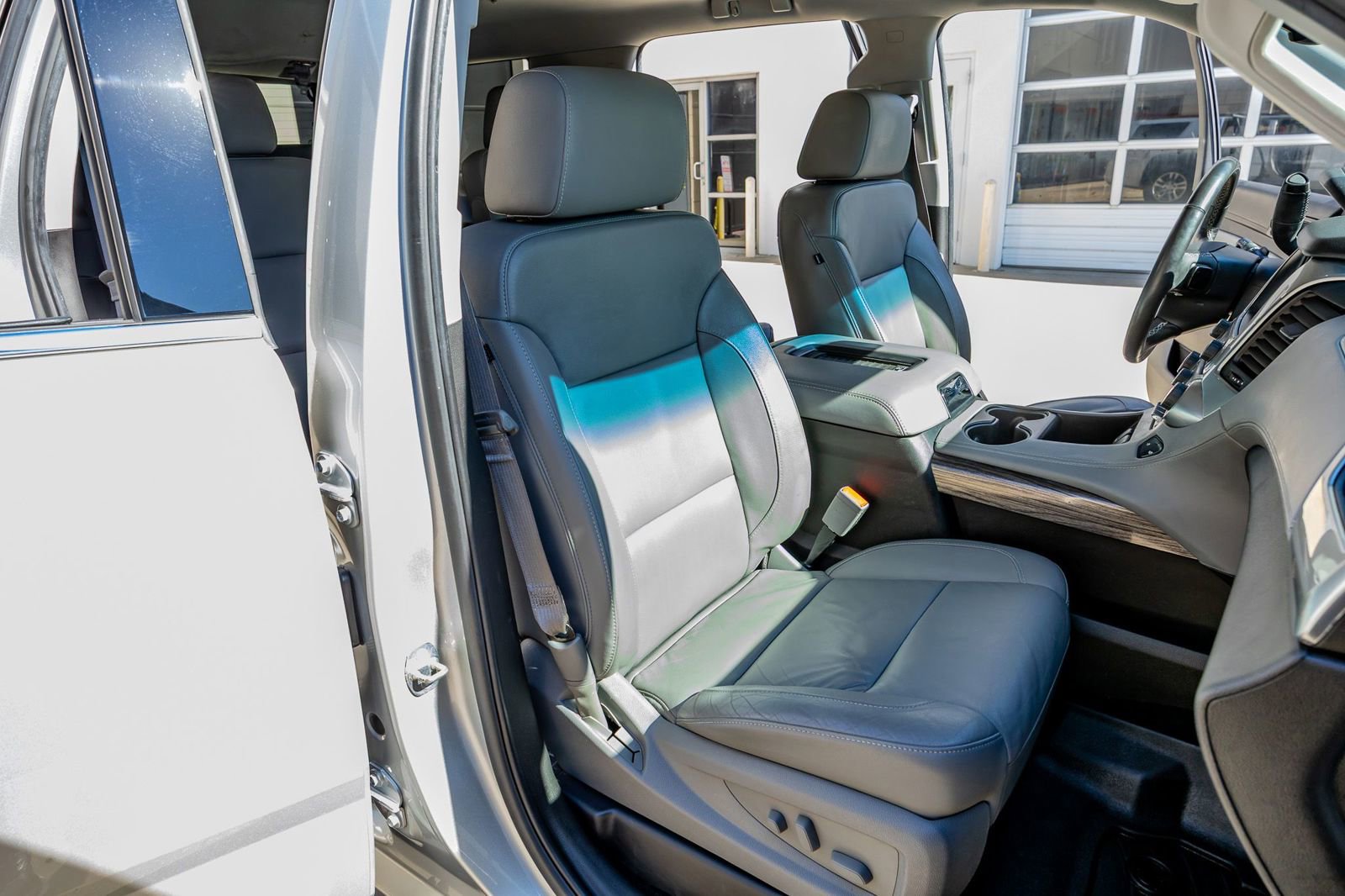 Used 2016 Chevrolet Tahoe LT w/ Texas Edition Package RWD image 30