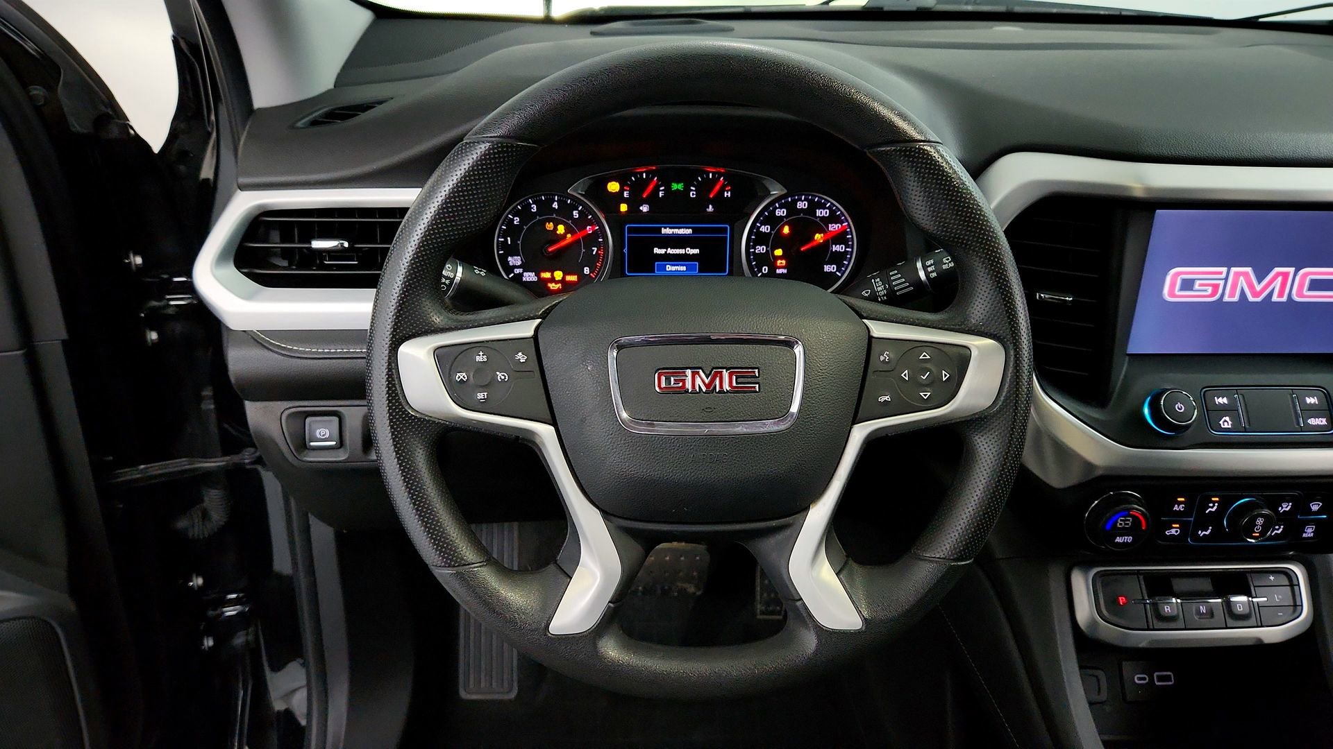 Used 2021 GMC Acadia SLE w/ Driver Convenience Package FWD image 19