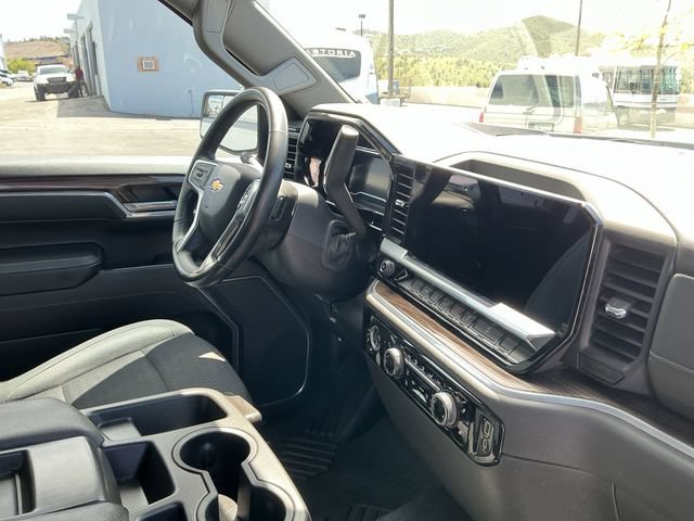 Used 2023 Chevrolet Silverado 1500 LT AWD/4WD image 22