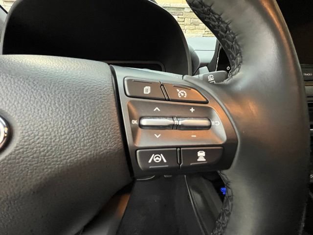 Used 2022 Hyundai Kona Limited AWD/4WD image 20