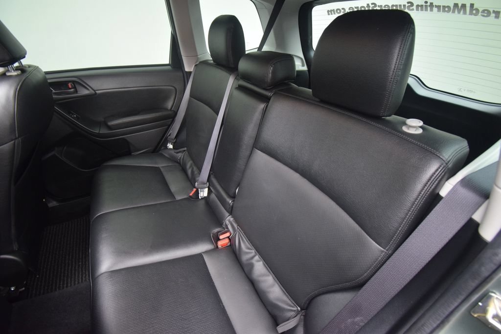 Used 2017 Subaru Forester 2.5i Premium AWD/4WD image 26