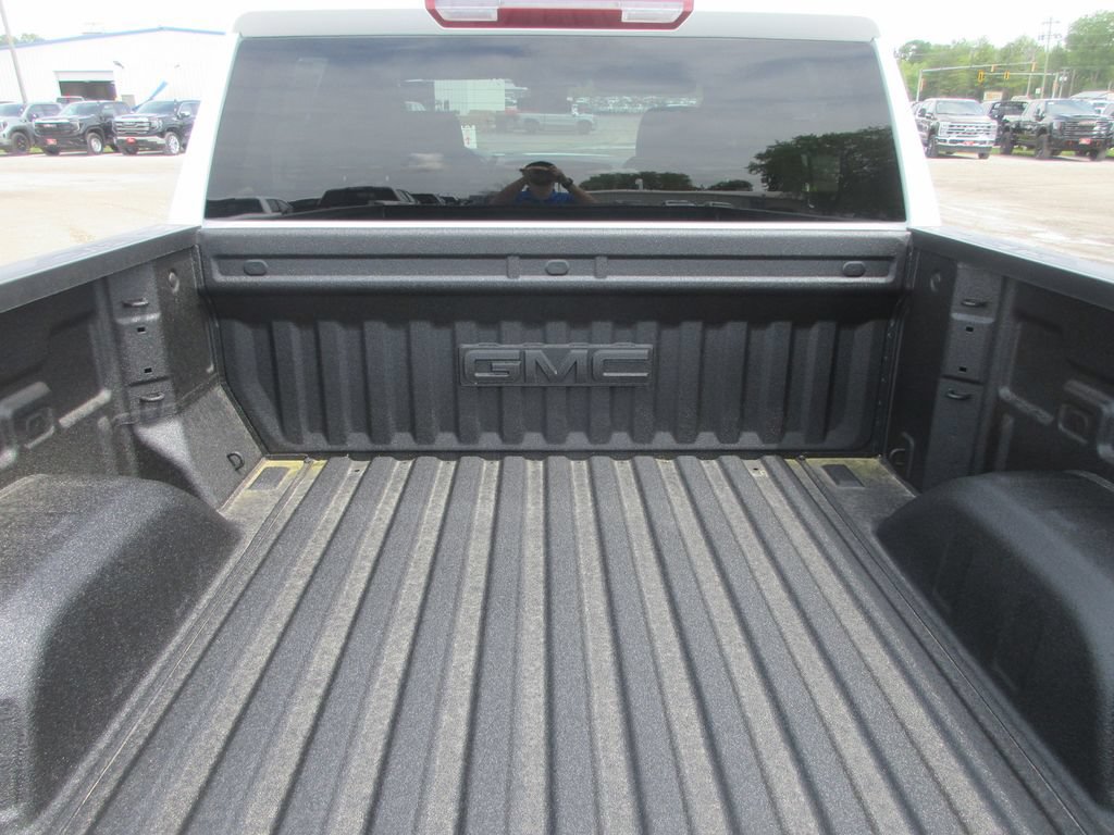 New 2026 GMC Sierra 1500 SLE AWD/4WD image 9