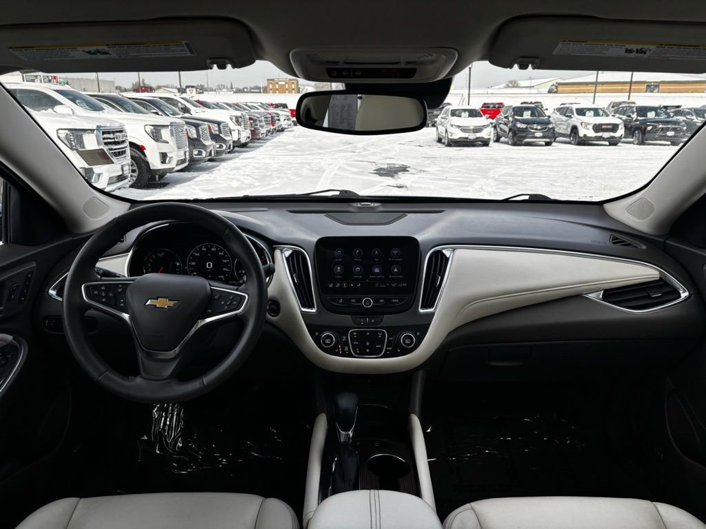 Used 2024 Chevrolet Malibu LT image 22