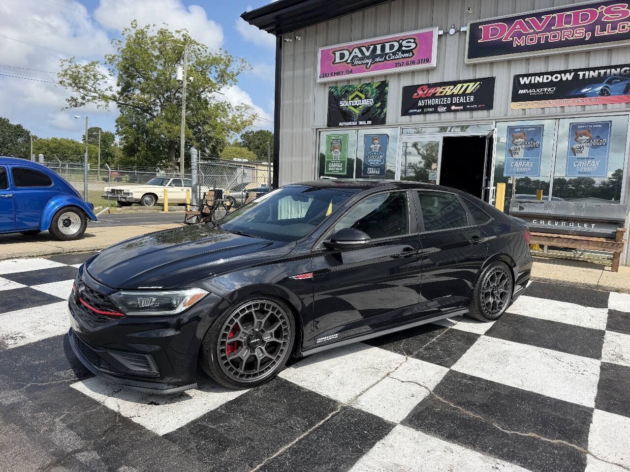 Used 2020 Volkswagen Jetta GLI FWD image 2