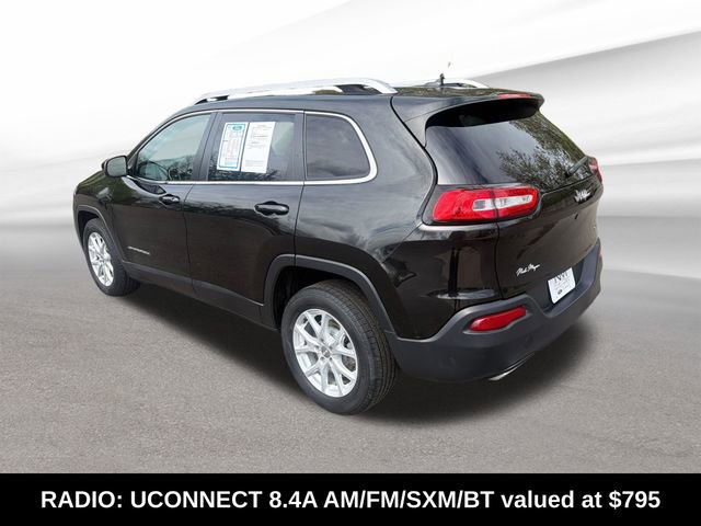 Used 2015 Jeep Cherokee Latitude w/ Cold Weather Group FWD image 5