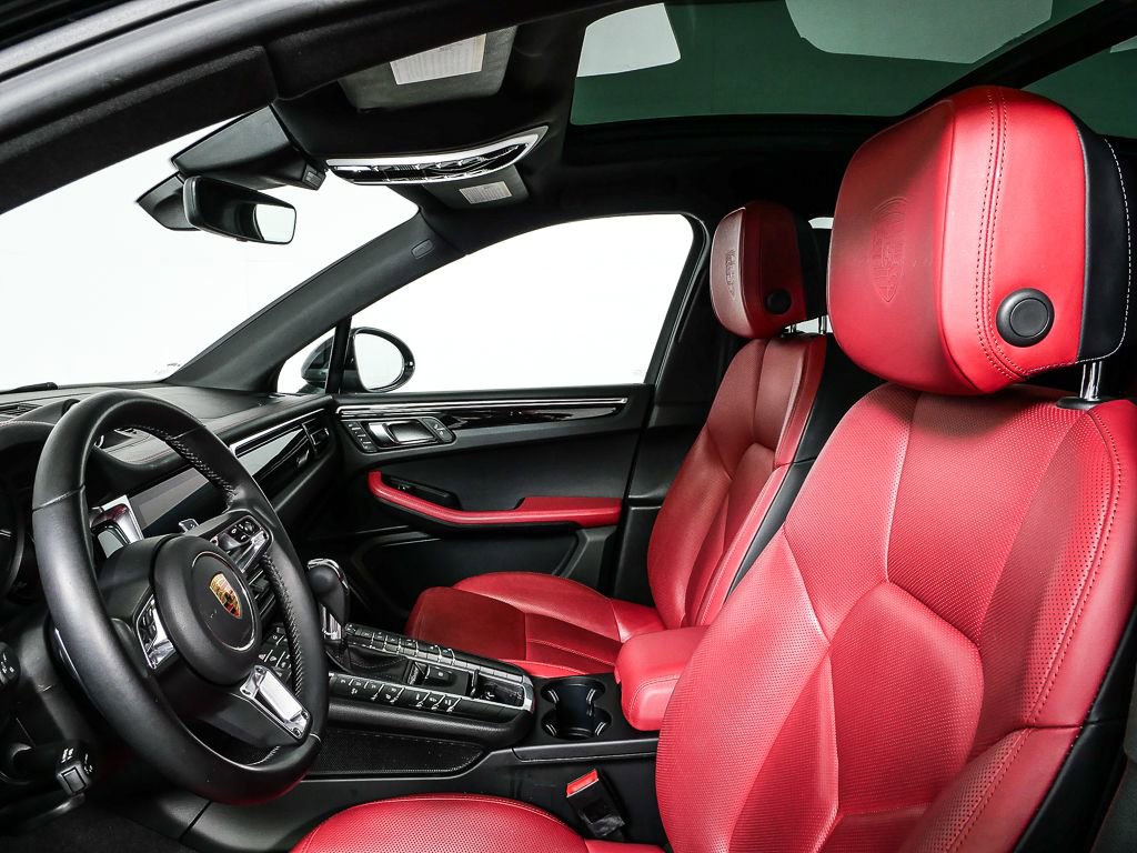Certified 2021 Porsche Macan S image 5