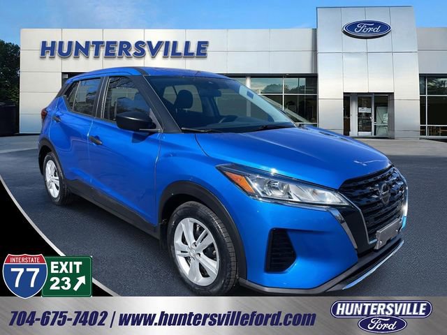 Used 2021 Nissan Kicks S image 1