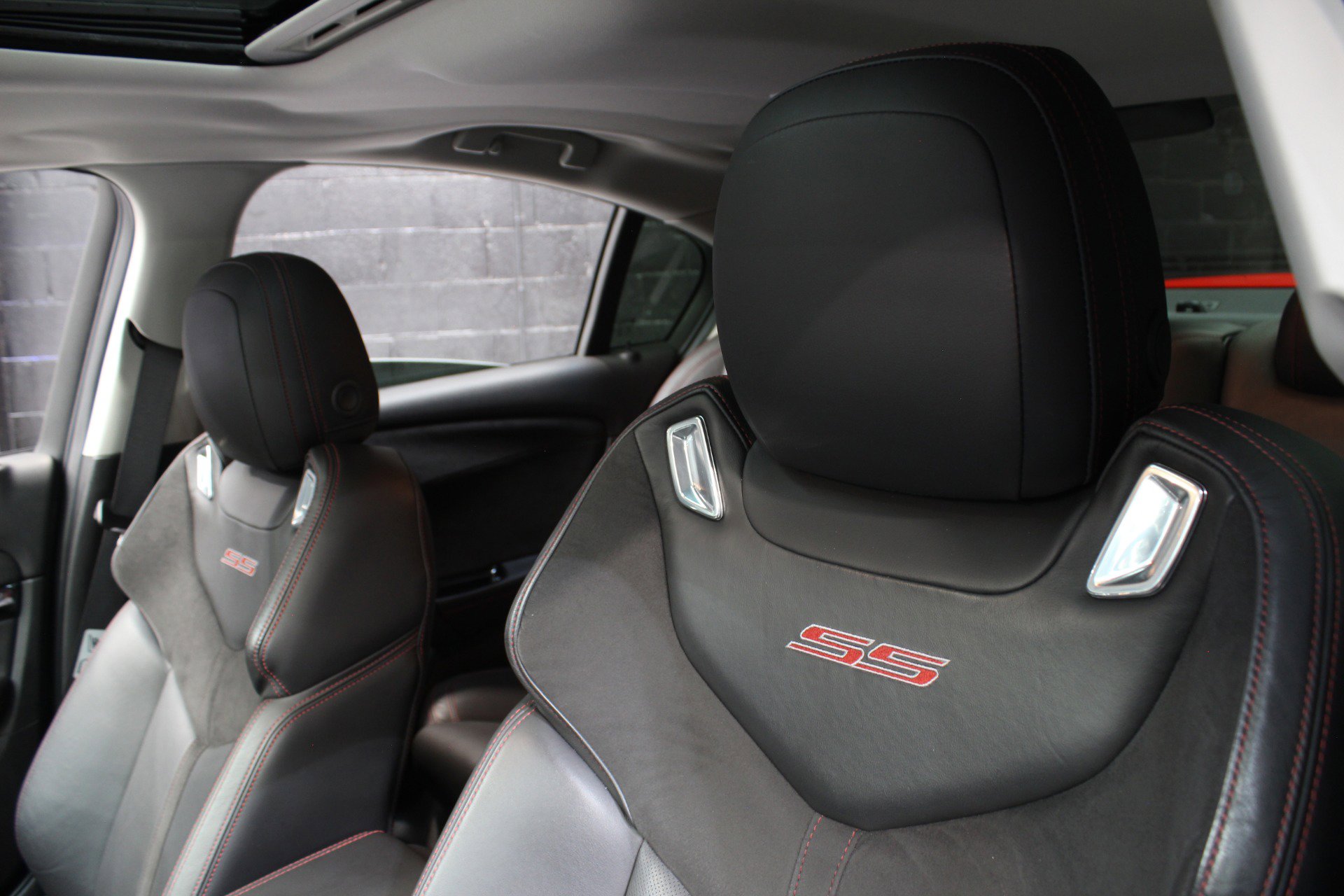 Used 2014 Chevrolet SS RWD image 38
