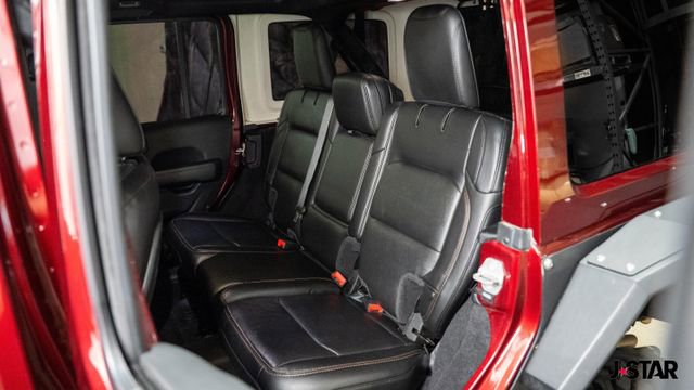 Used 2021 Jeep Wrangler Unlimited Rubicon w/ Trailer Tow Package image 9