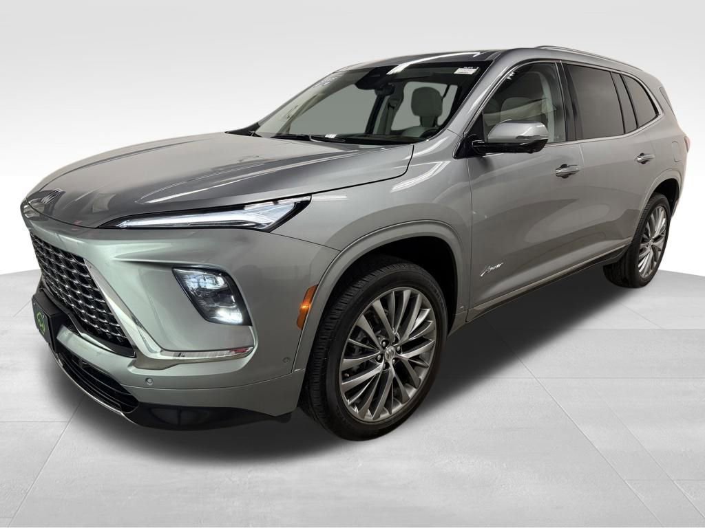 Certified 2025 Buick Enclave Avenir w/ Super Cruise Package FWD image 5