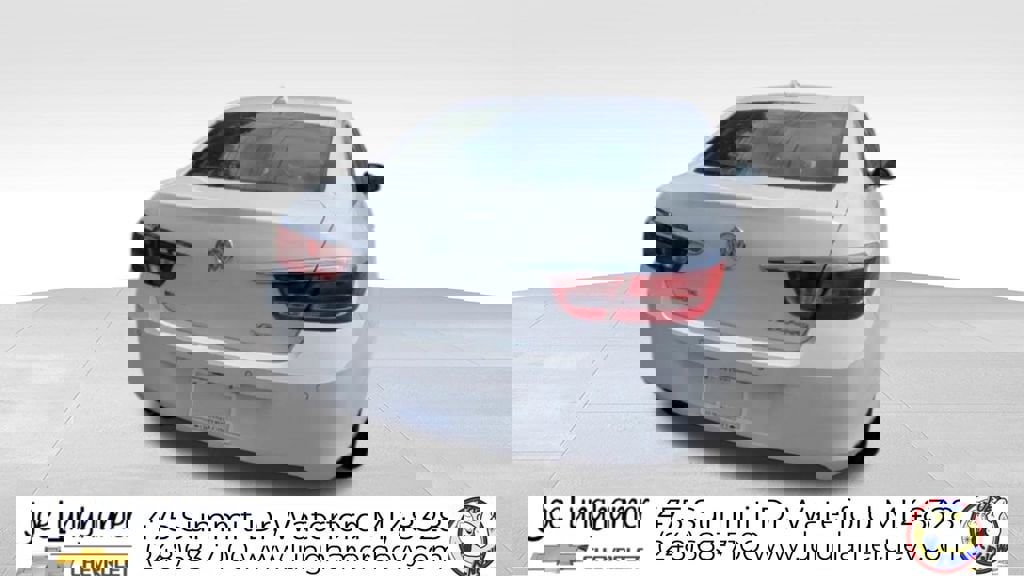 Used 2013 Buick Verano Leather FWD image 6