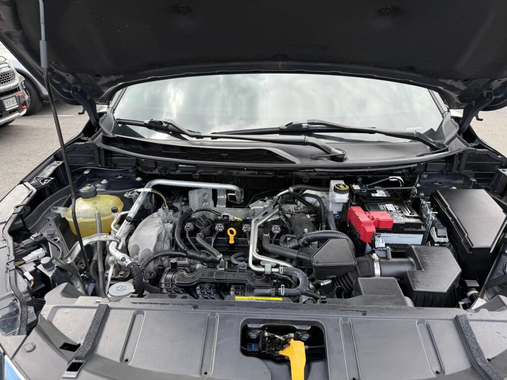 Used 2021 Nissan Rogue SV AWD/4WD image 33