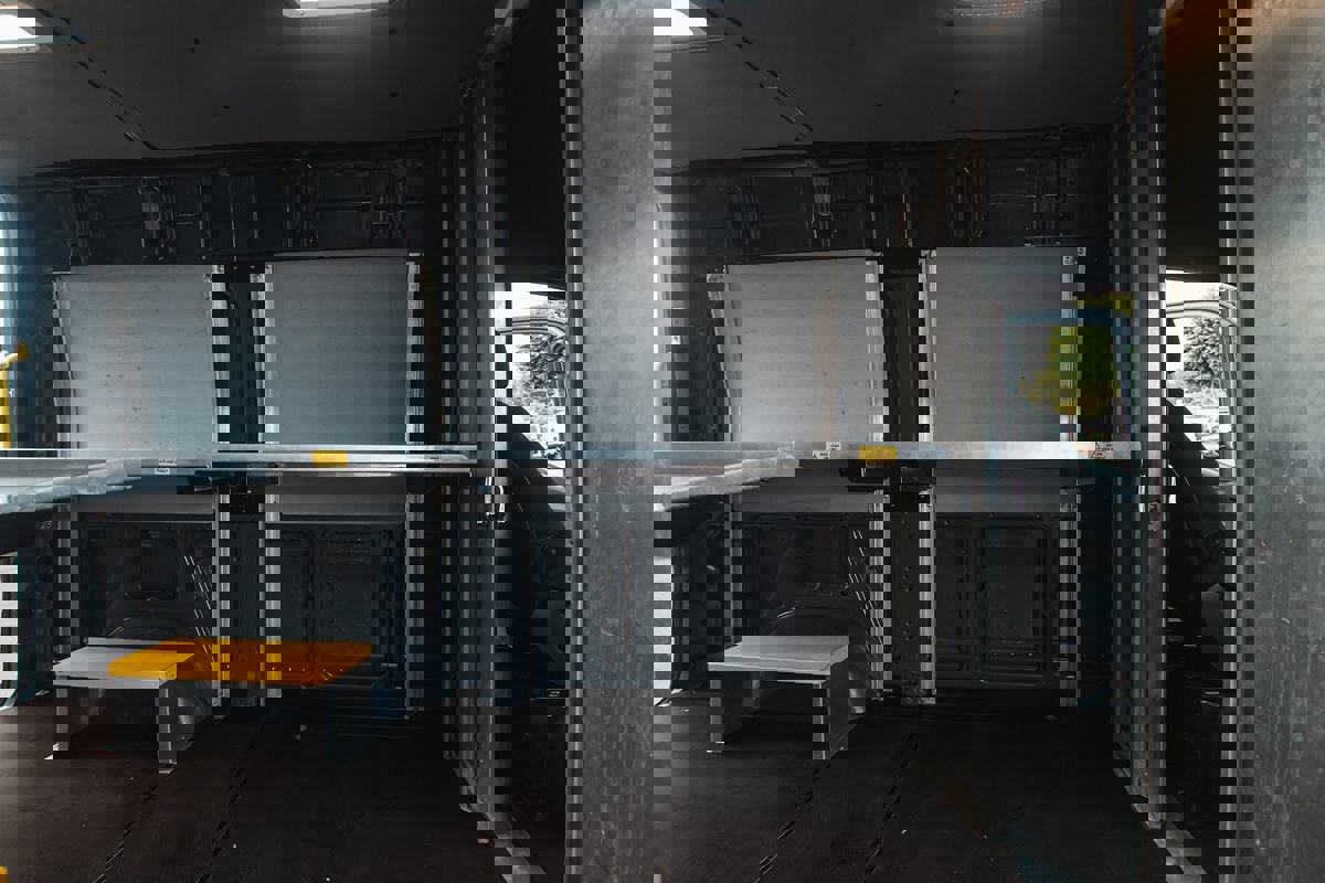 Used 2019 Mercedes-Benz Sprinter 144 image 10