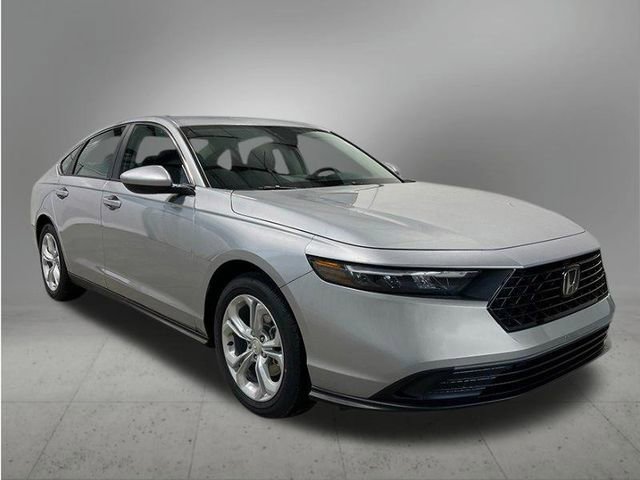 Certified 2023 Honda Accord LX image 11