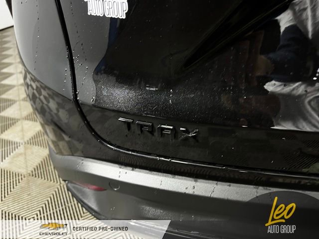 Used 2025 Chevrolet Trax RS w/ Driver Confidence Package FWD image 9