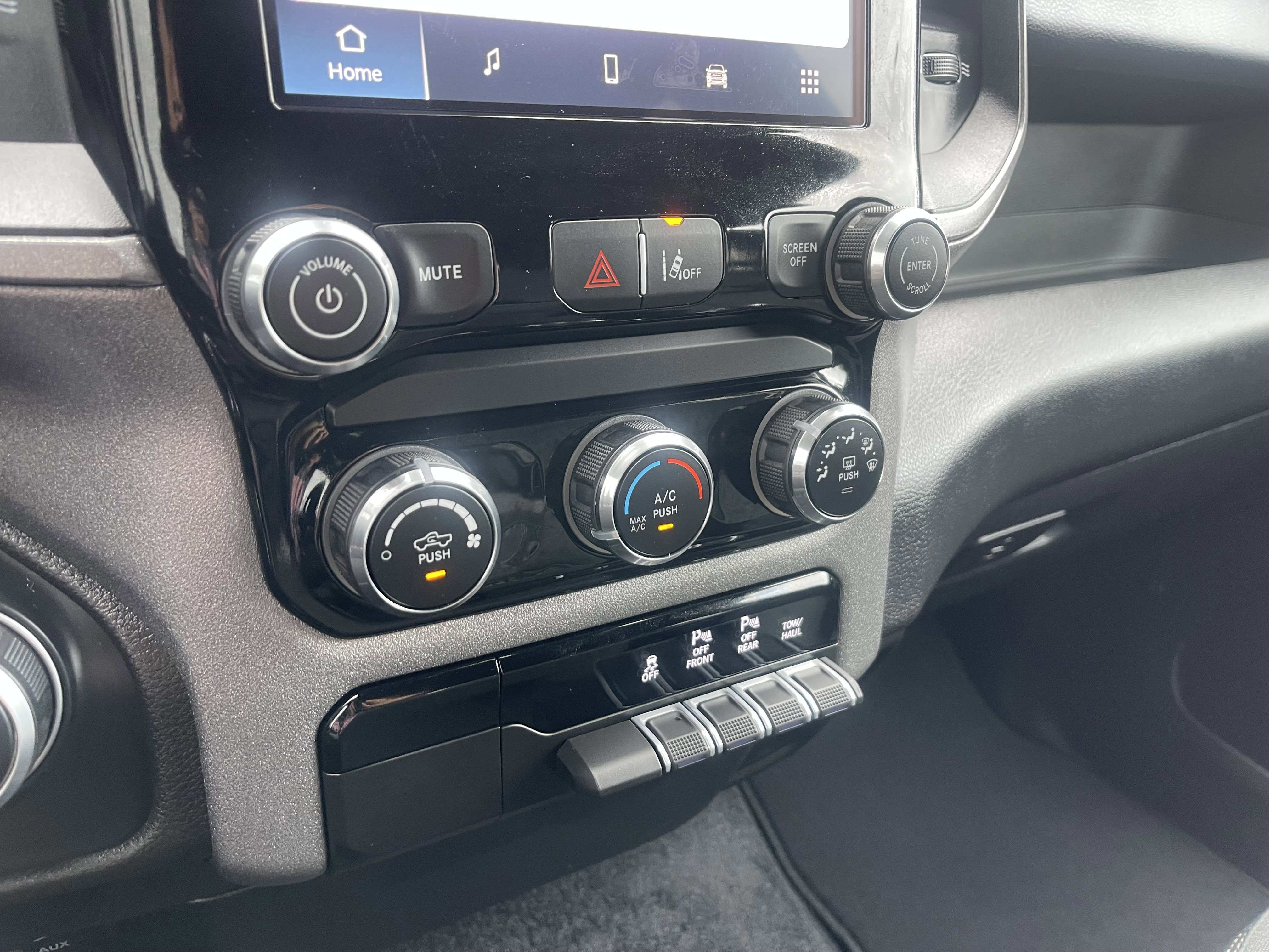 New 2026 RAM 1500 Tradesman image 29