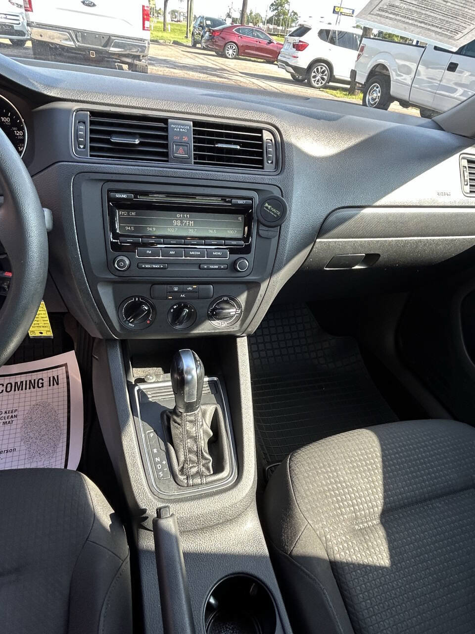 Used 2015 Volkswagen Jetta S FWD image 14