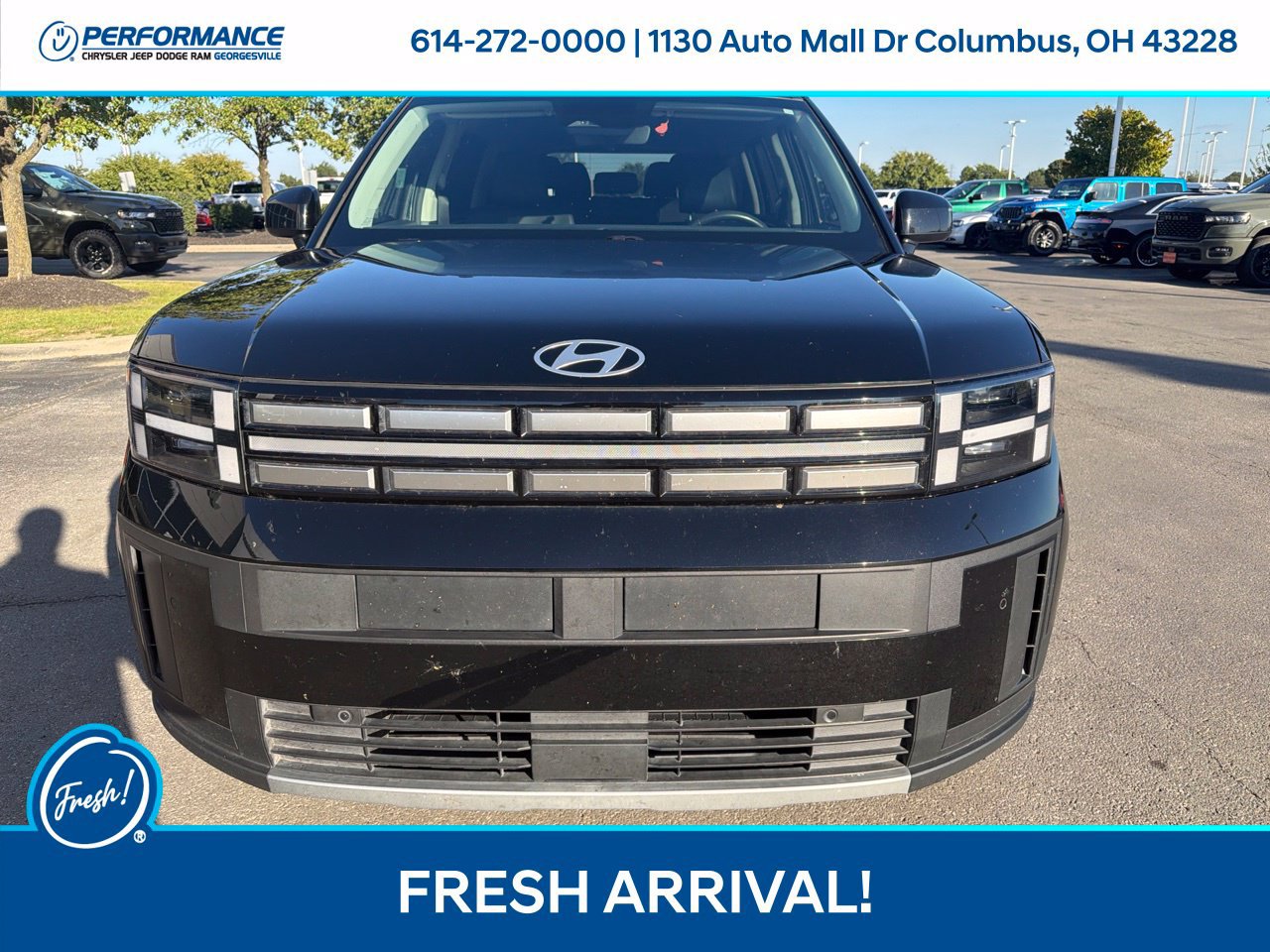 Used 2024 Hyundai Santa Fe SEL AWD/4WD image 3