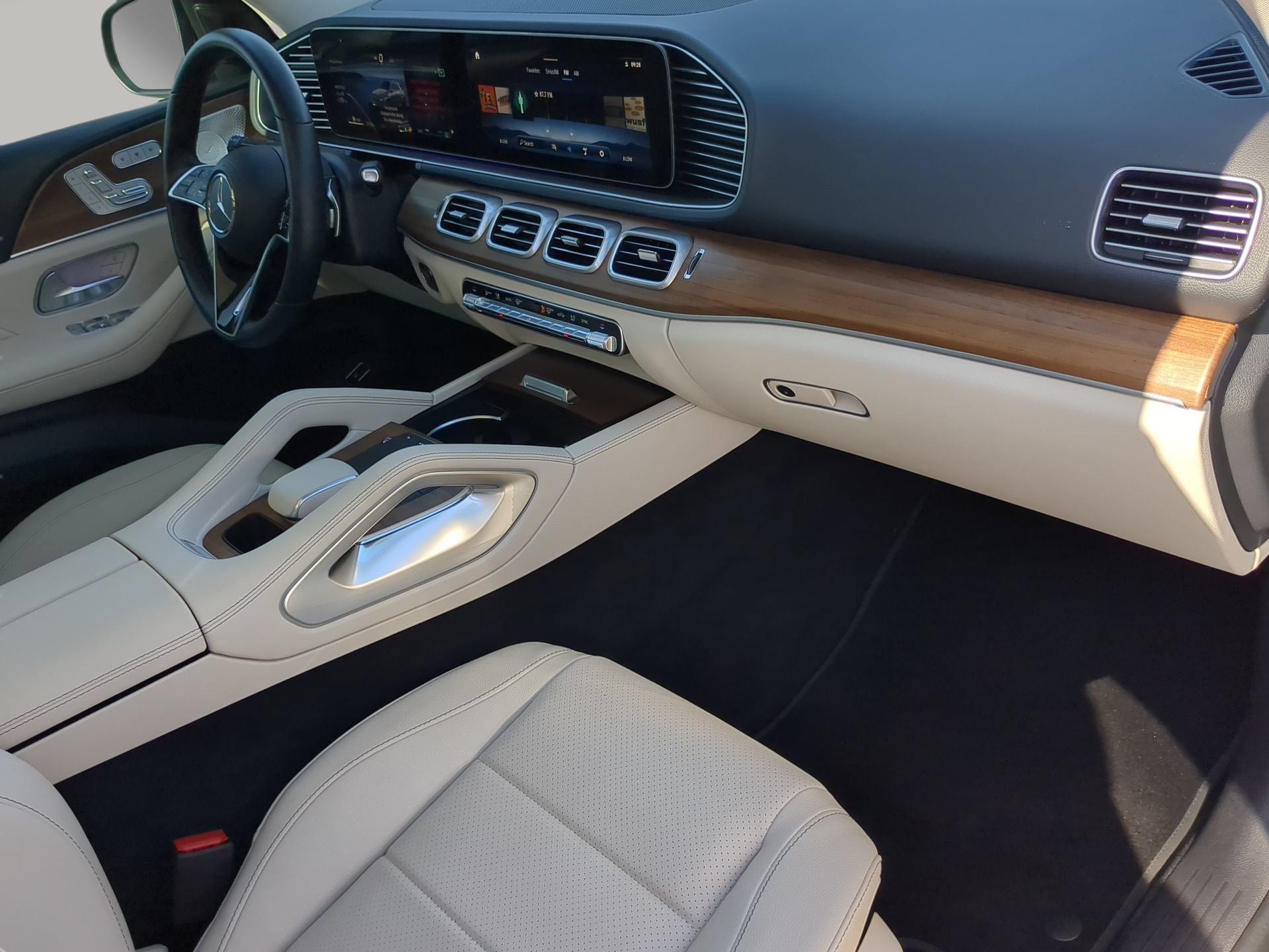 Used 2026 Mercedes-Benz GLE 450 4MATIC image 50