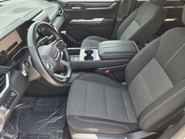 Used 2025 GMC Acadia Elevation AWD/4WD image 13