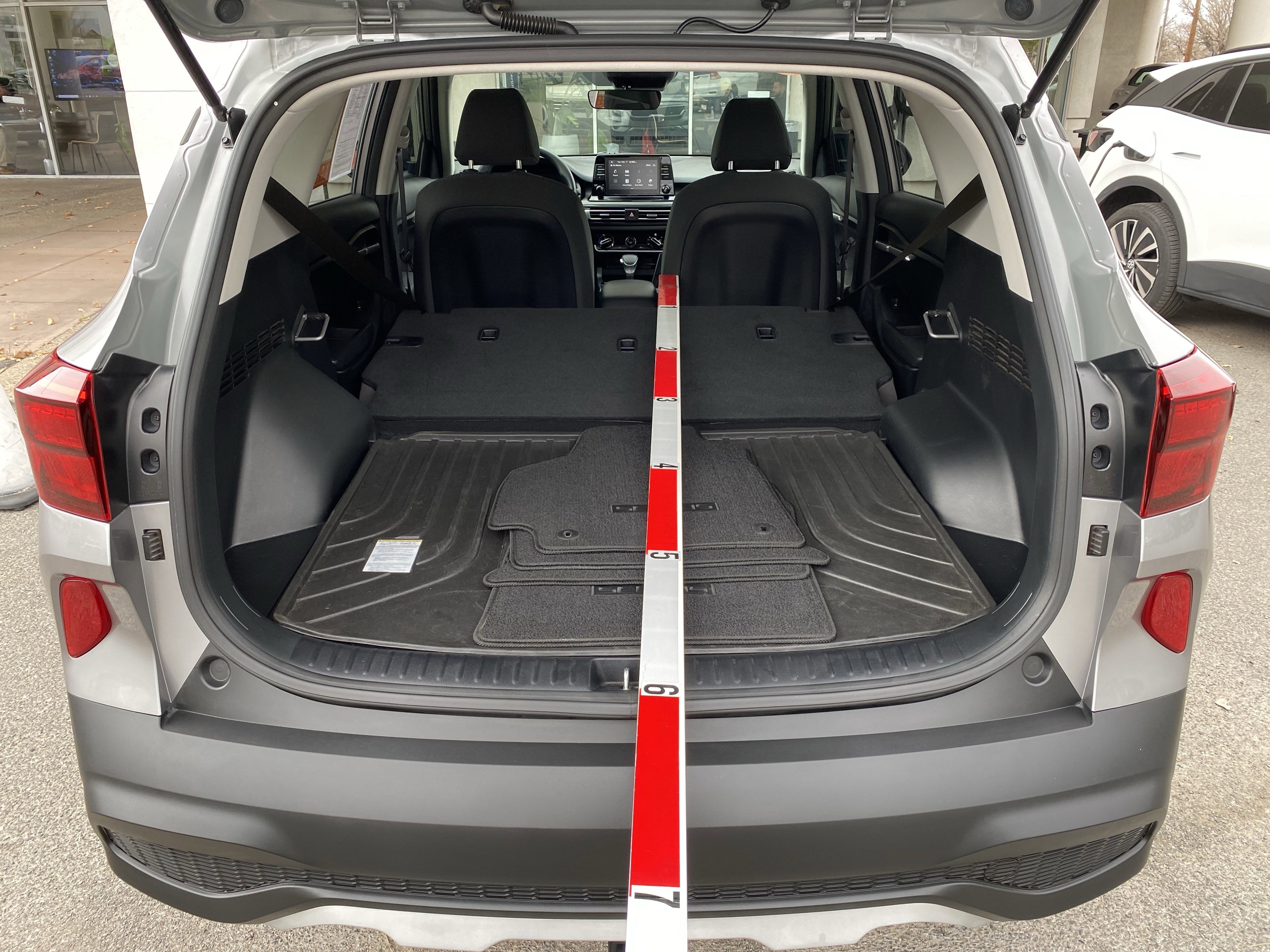 Used 2022 Kia Seltos LX image 17