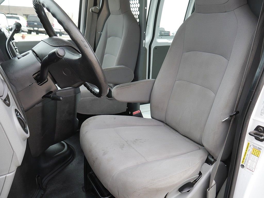 Used 2013 Ford E-250 and Econoline 250 RWD image 13