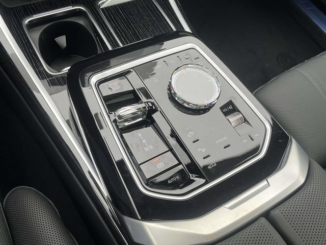 New 2026 BMW 760i xDrive w/ Executive Package AWD/4WD image 17