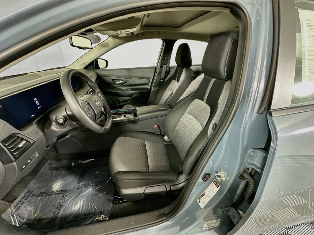 Certified 2026 Nissan Sentra SV w/ SV Convenience Package FWD image 30