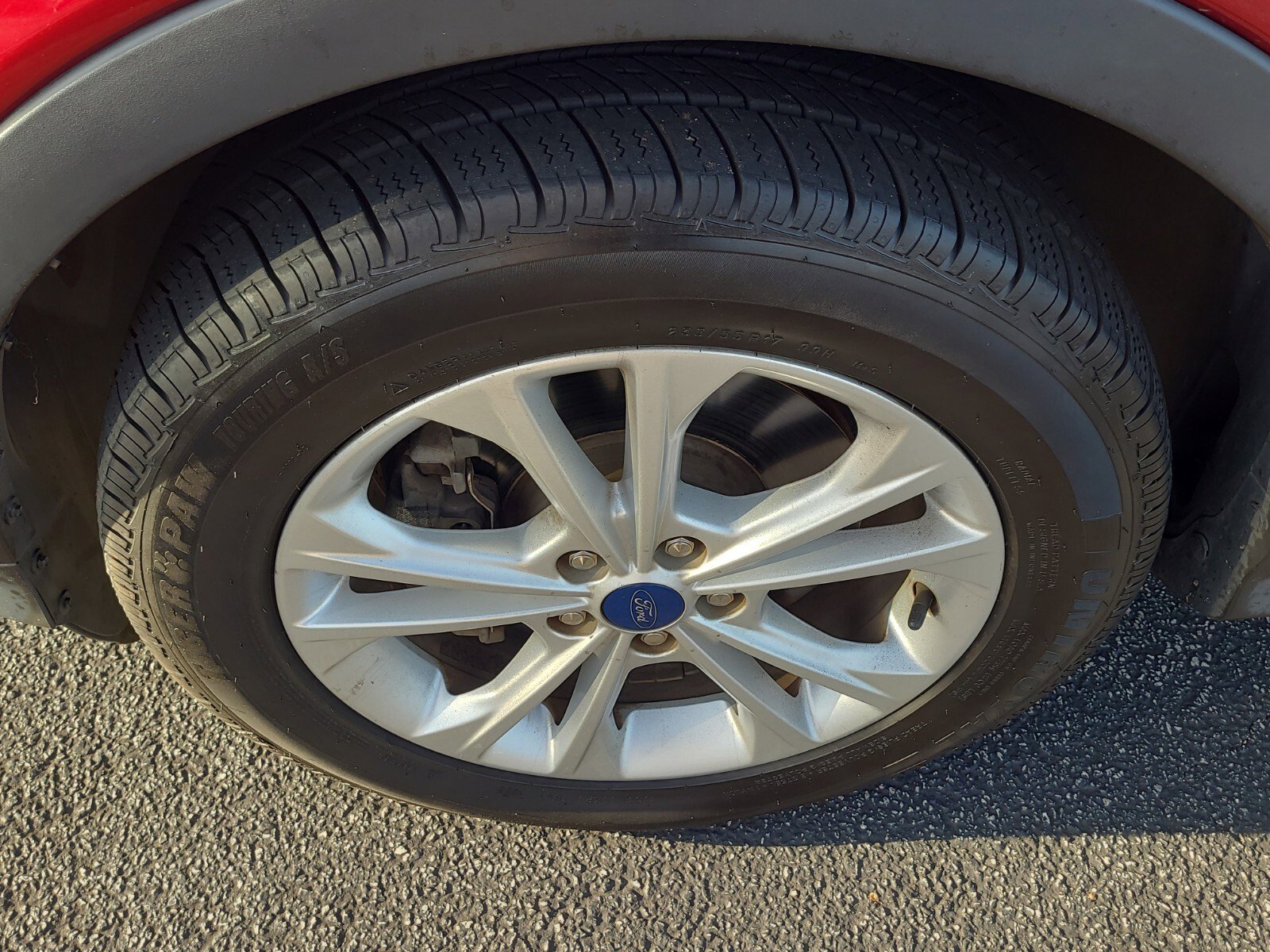 Used 2018 Ford Escape SEL image 9