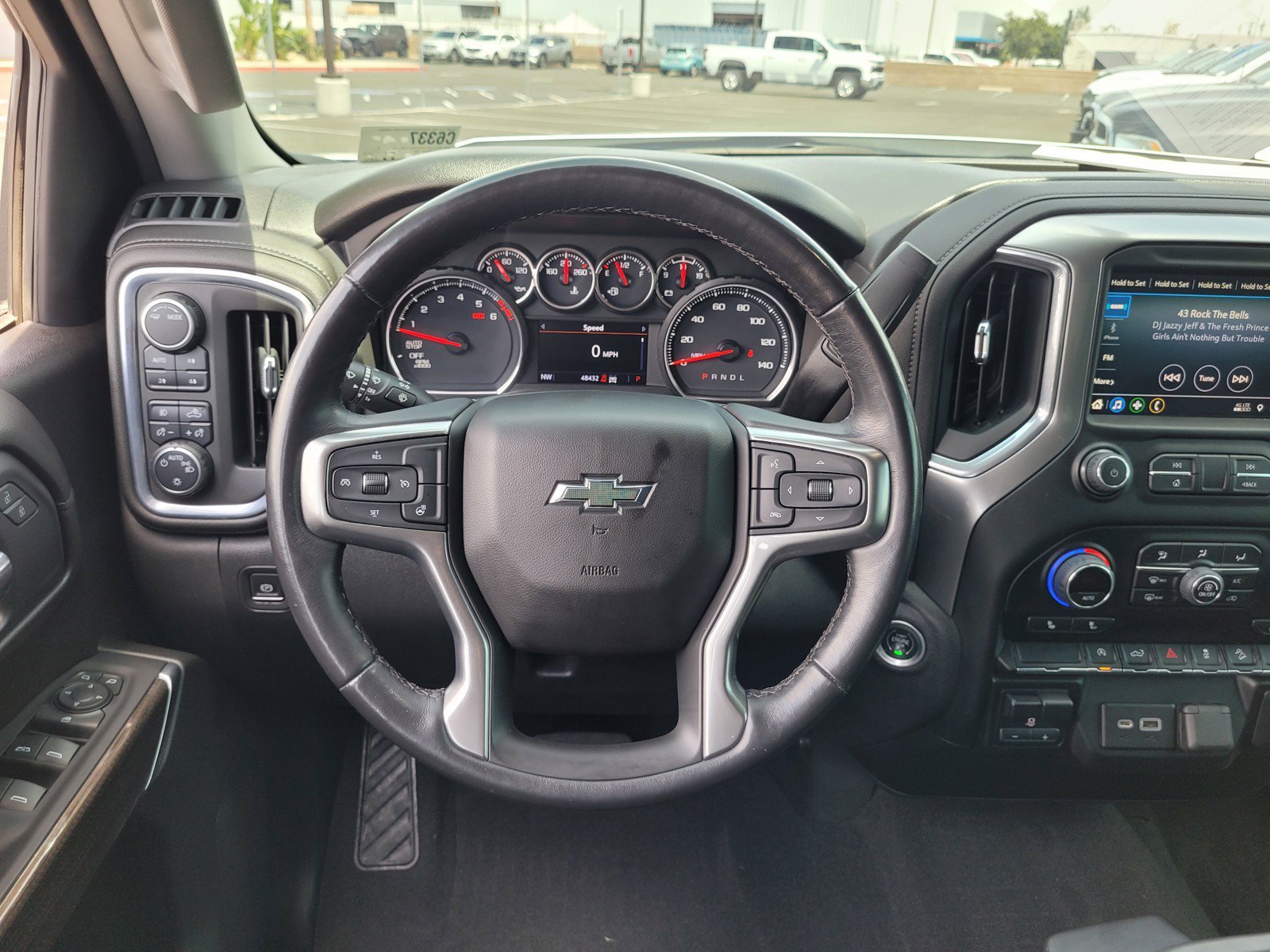 Used 2022 Chevrolet Silverado 1500 RST AWD/4WD image 16
