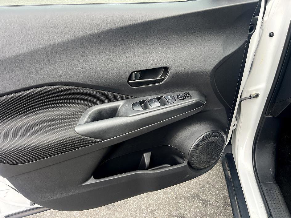 Certified 2021 Nissan Kicks S image 18