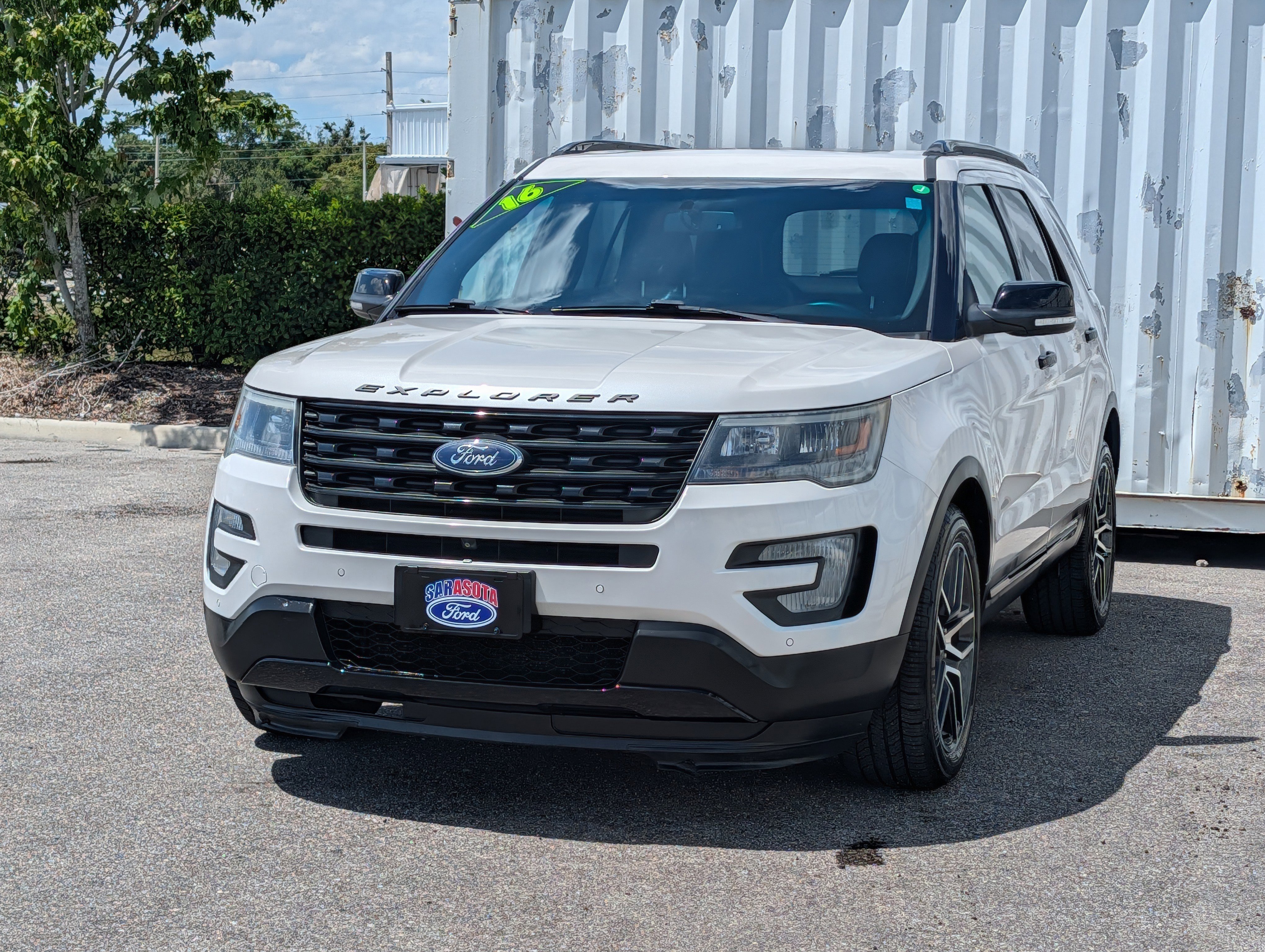 Used 2016 Ford Explorer Sport w/ Equipment Group 401A AWD/4WD image 7