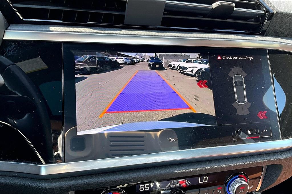 Used 2023 Audi Q3 2.0T Premium w/ Convenience Package AWD/4WD image 14