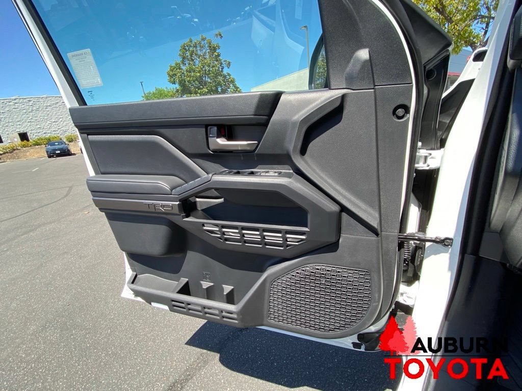 New 2026 Toyota Tacoma TRD Off-Road AWD/4WD image 32