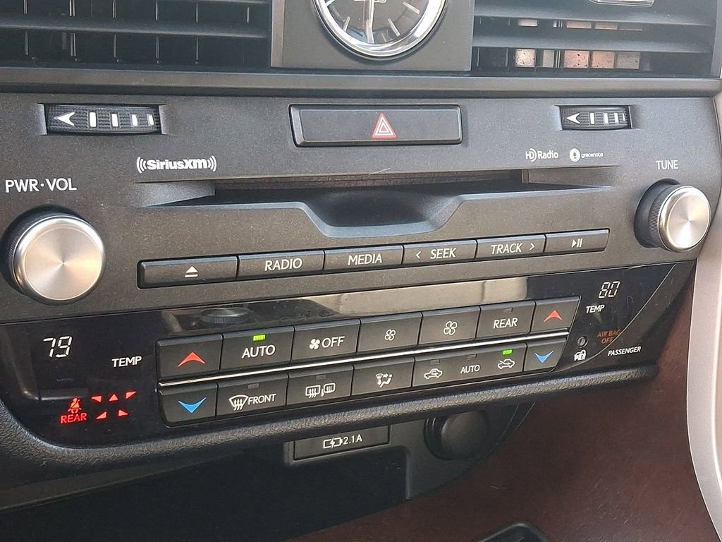 Used 2020 Lexus RX 350L Premium w/ Premium Package image 17