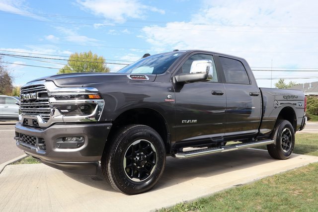 Used 2025 RAM 2500 Laramie image 8