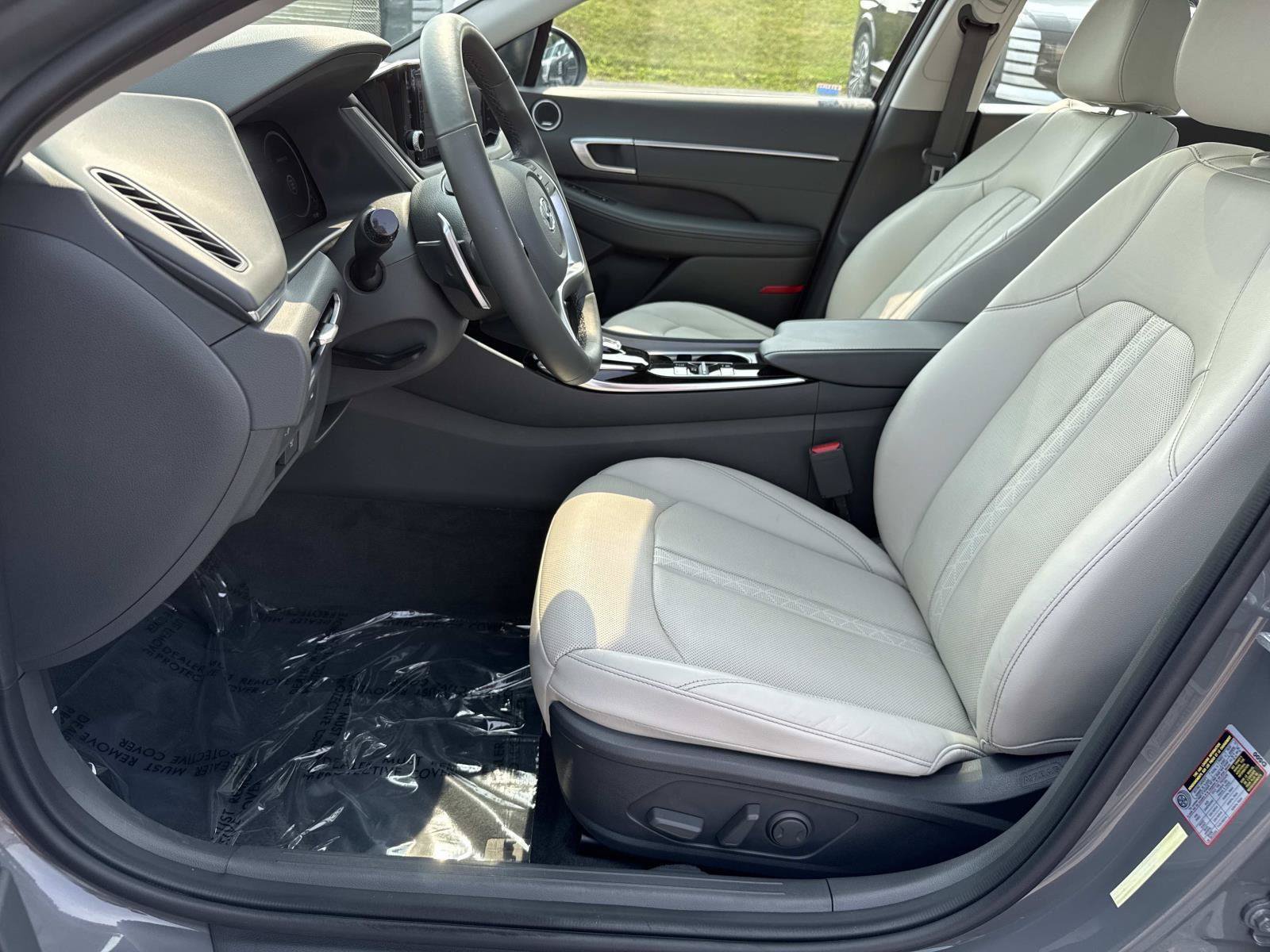 Used 2021 Hyundai Sonata Limited FWD image 24