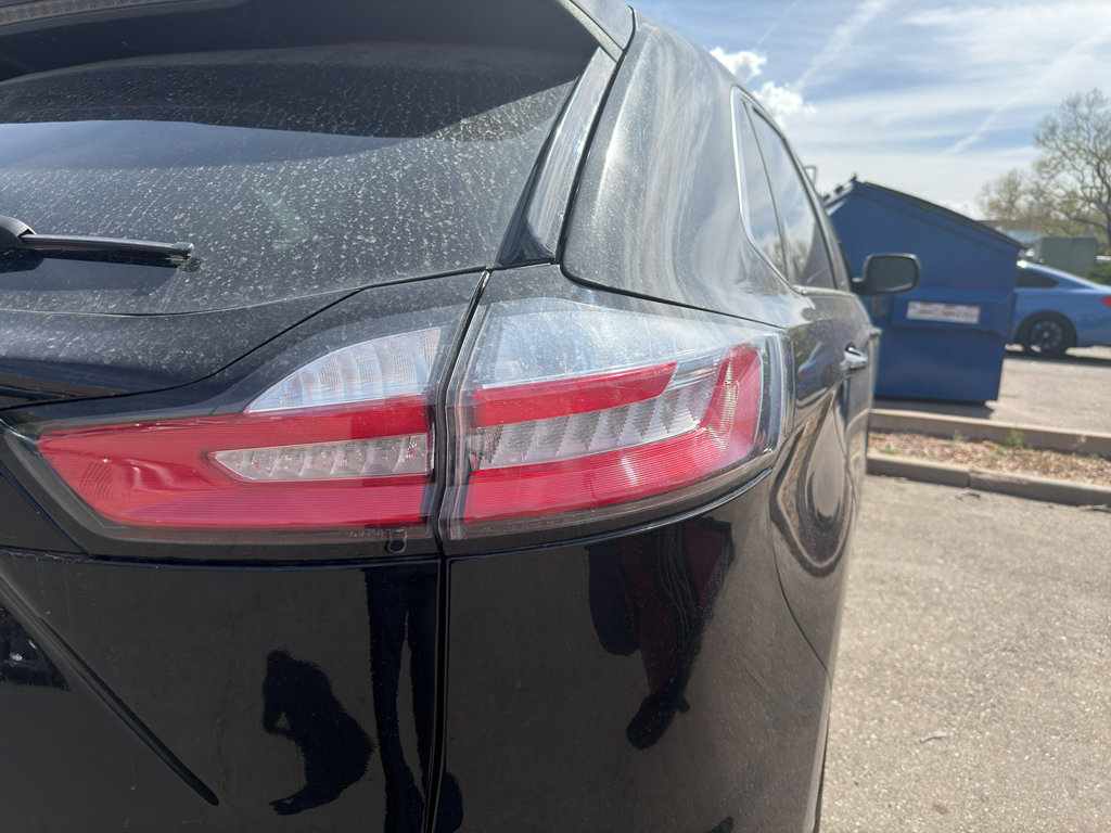 Used 2022 Ford Edge SEL image 15