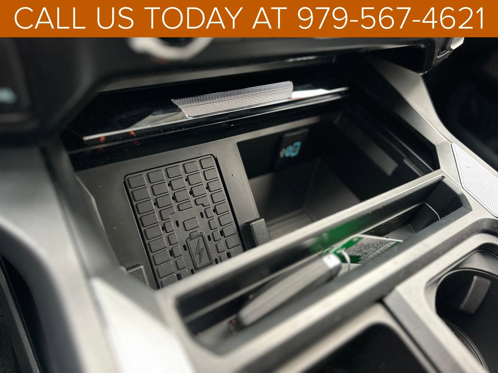 New 2025 Ford F350 Lariat w/ Lariat Ultimate Package image 9