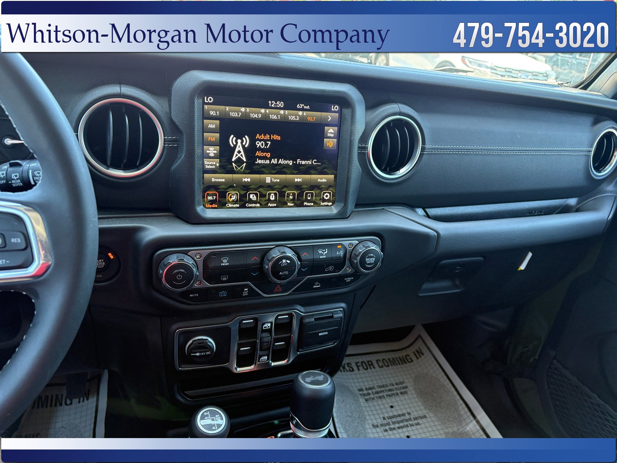 Used 2023 Jeep Wrangler Unlimited Sahara AWD/4WD image 25
