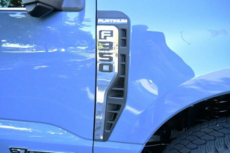 Used 2023 Ford F350 Platinum image 16