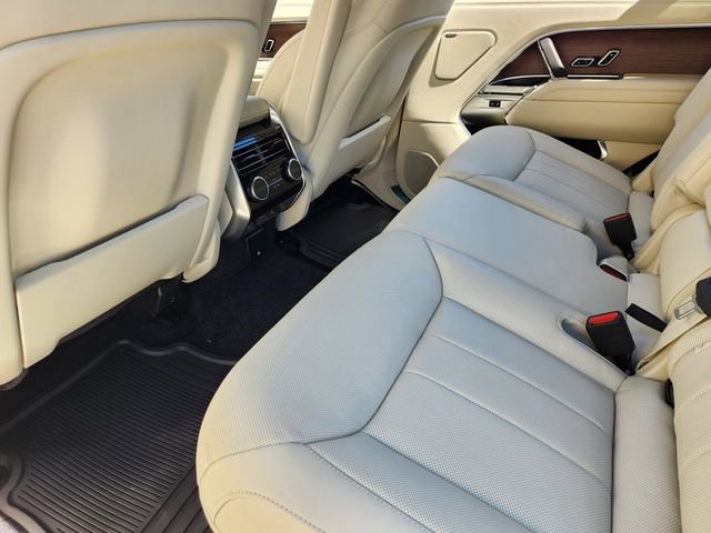 New 2026 Land Rover Range Rover Long Wheelbase SE AWD/4WD image 20