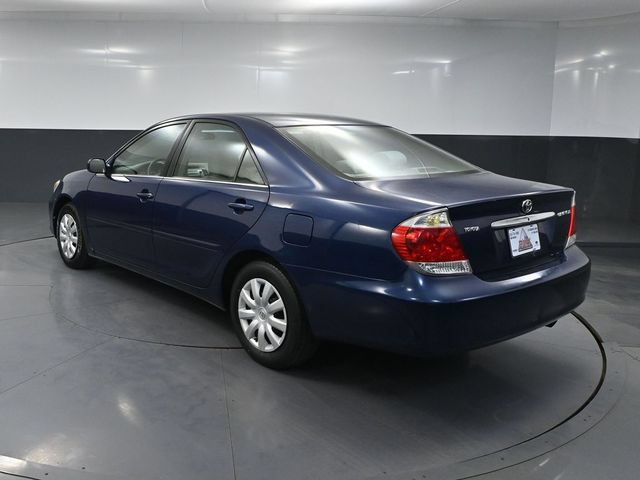 Used 2006 Toyota Camry LE FWD image 5