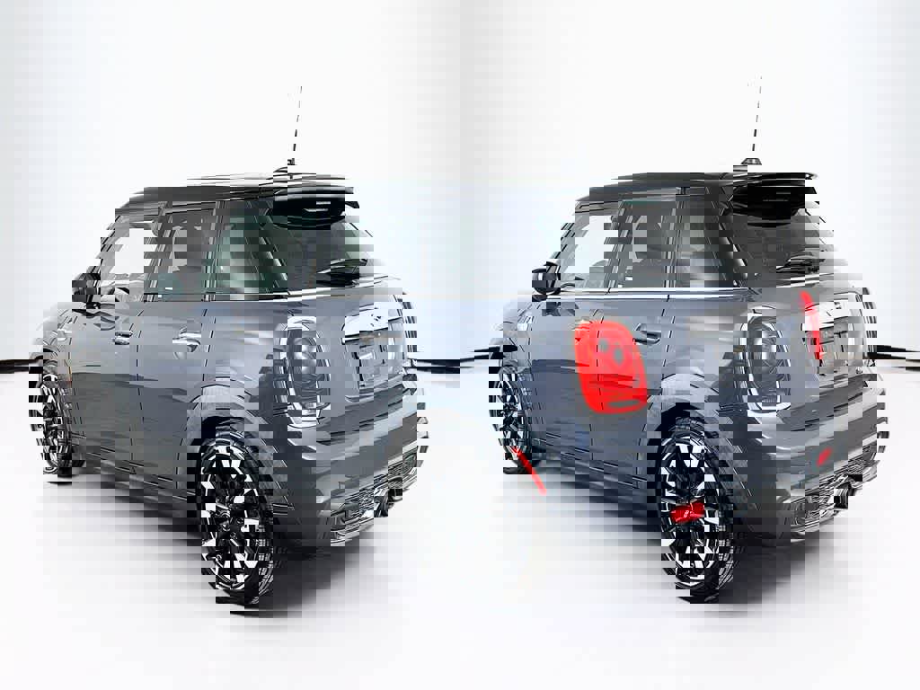 Used 2016 MINI Cooper S image 4