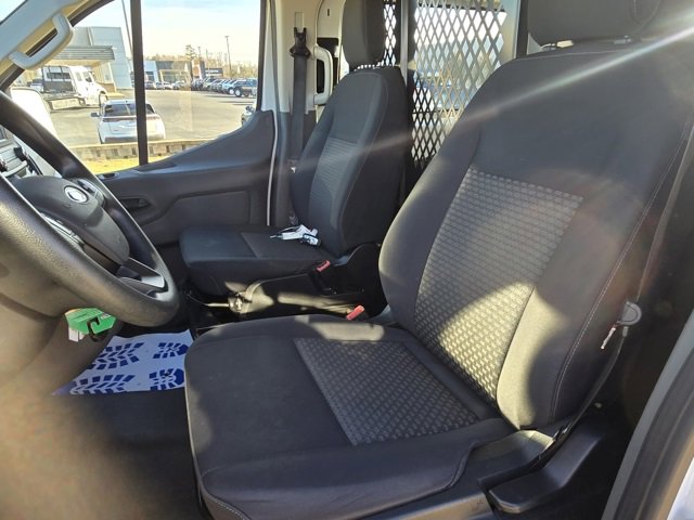 Used 2024 Ford Transit 250 Low Roof w/ Exterior Upgrade Package image 17