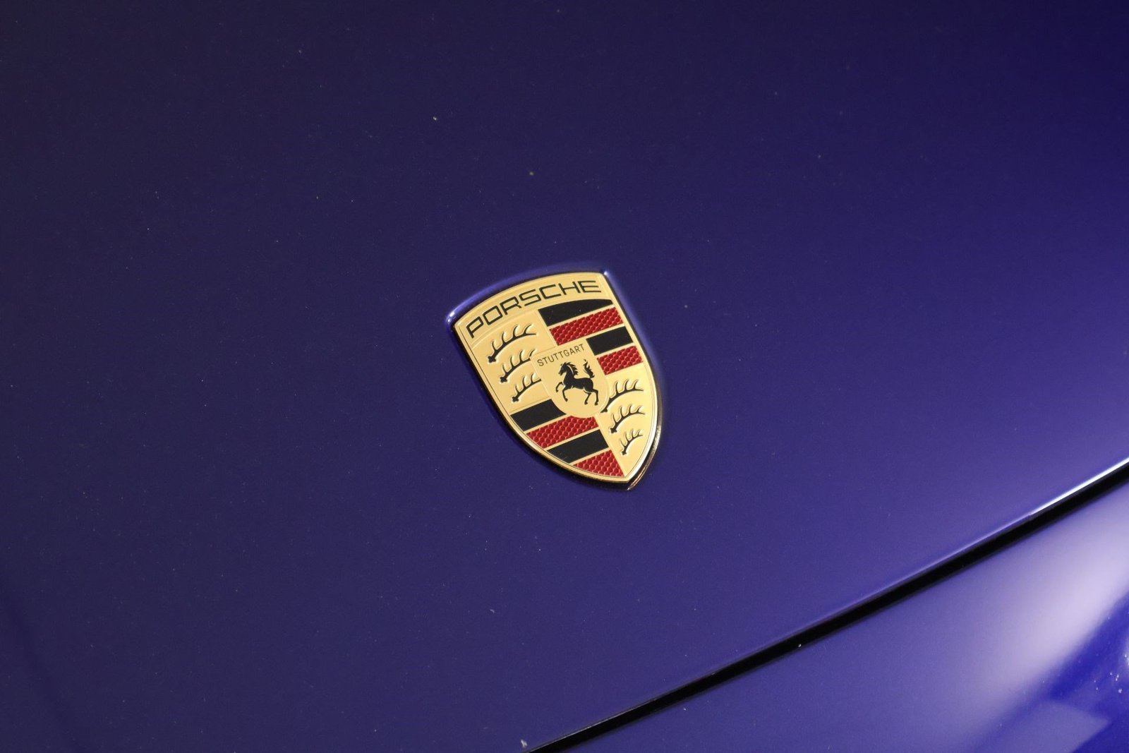 Certified 2024 Porsche Macan 4 Electric AWD/4WD image 28