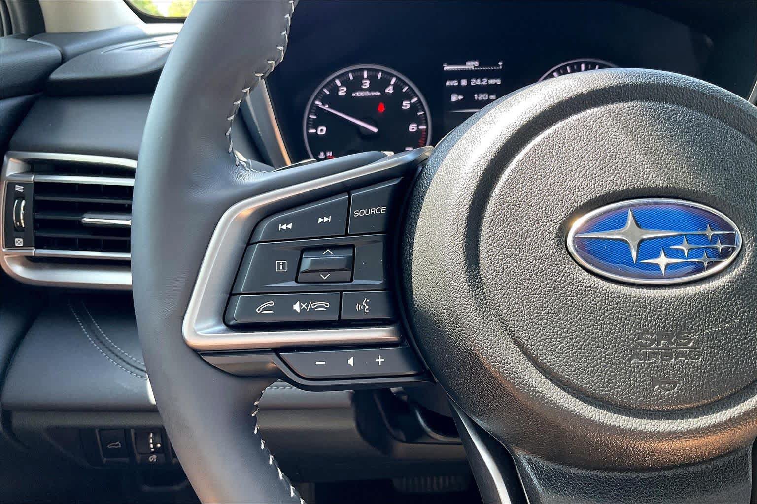 Used 2024 Subaru Outback Touring XT AWD/4WD image 34